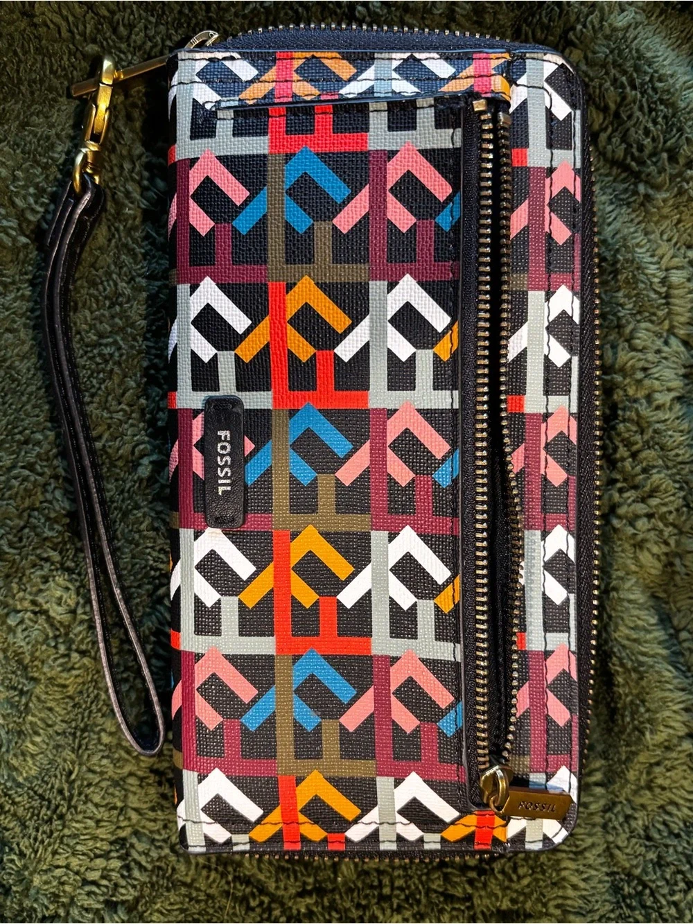 Fossil vibrant geometric